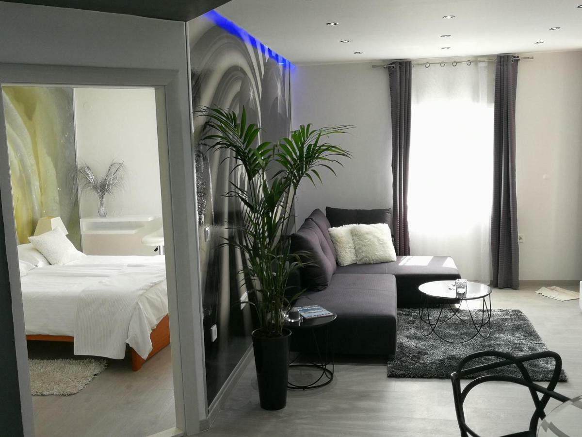 Palladium II City Center Apartments Makarska Exterior photo
