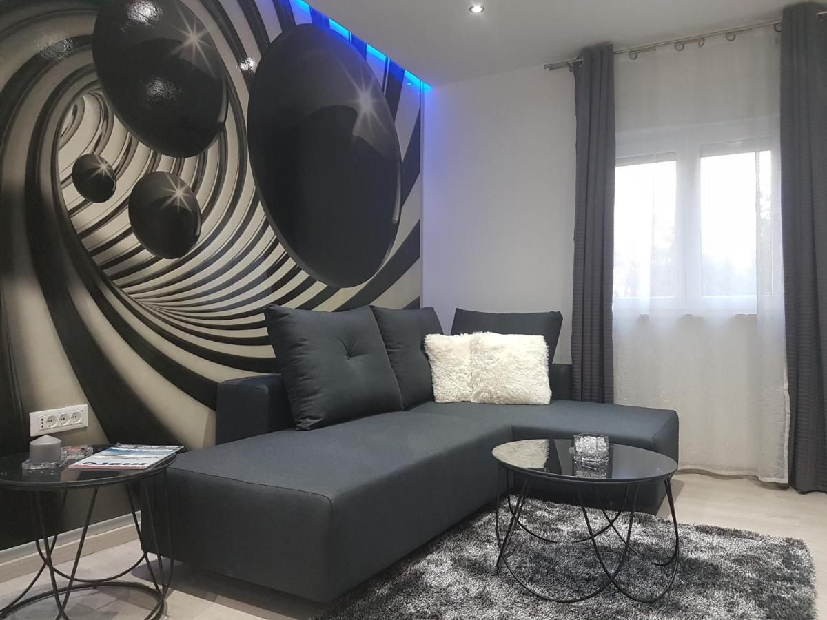 Palladium II City Center Apartments Makarska Exterior photo